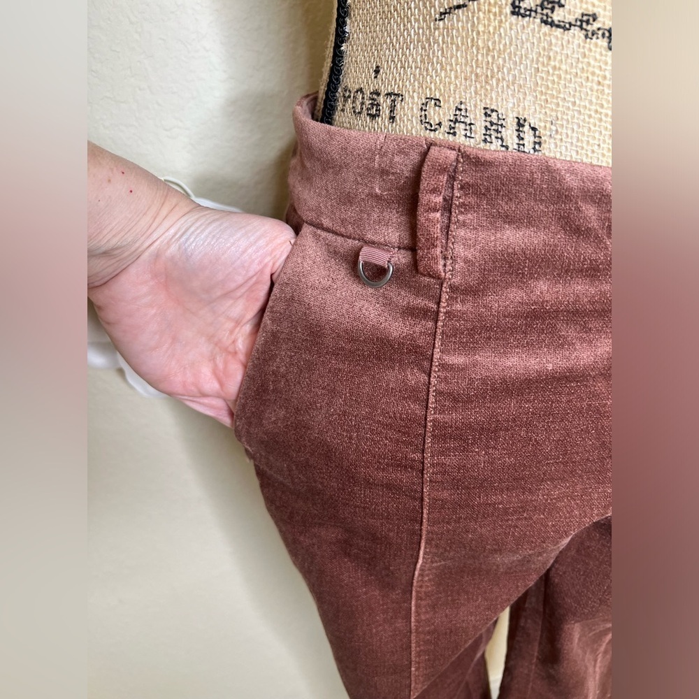 Anthropologie The Essential Slim Velvet Trousers Sz 8 in Bronze Brown Color - Picture 7 of 16